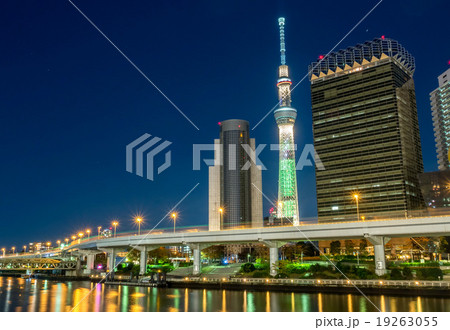 Tokyo Skytree in night light view 19263055