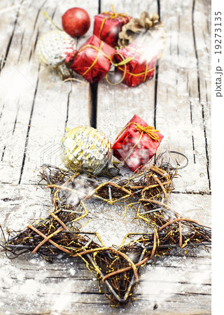 Christmas star made of wire Christmas star made of wire 19273135