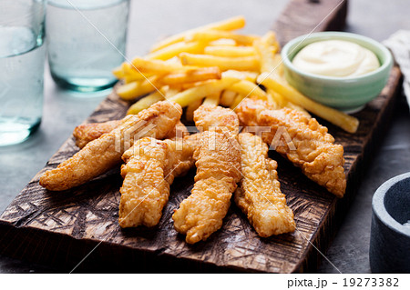 Crispy Fish and Chips, Tartar Sauce. British food Crispy Fish and Chips, Tartar Sauce. British food 19273382