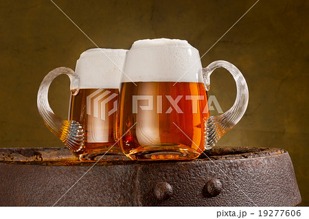 two glasses of beer 19277606