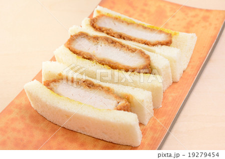 おいしいロースカツサンド 19279454