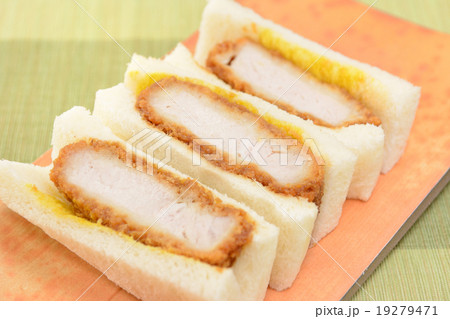 おいしいロースカツサンド 19279471