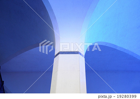 Sultan Salahuddin Abdul Aziz Shah Mosque 19280399