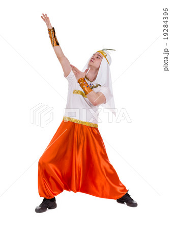 Pointing pharaoh wearing a egyptian costume 19284396