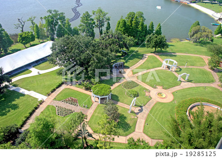 Gardens Gardens 19285125