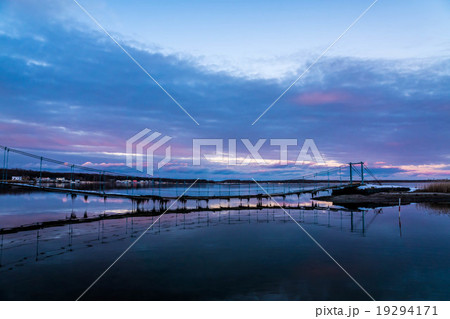 佐呂間湖畔鶴沼 19294171