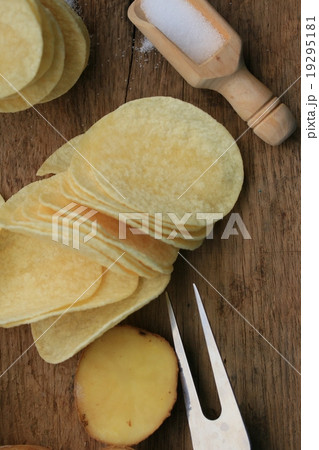 fresh potatoes with potato chips 19295181
