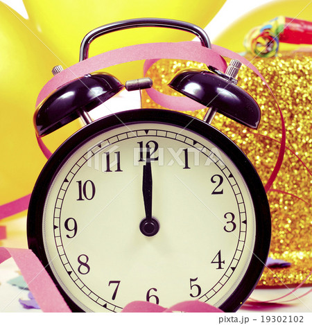 watch at twelve on the new years eve watch at twelve on the new years eve 19302102
