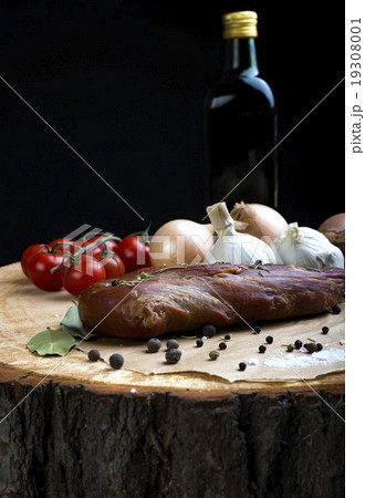 Smoked pork loin with herbs and spices. 19308001