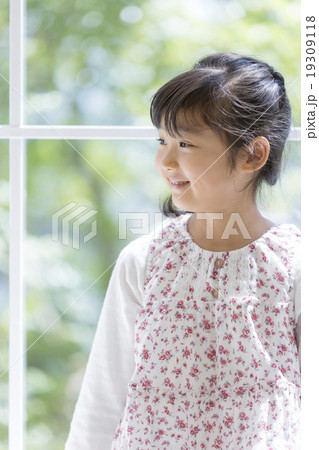 日本人の女の子 19309118