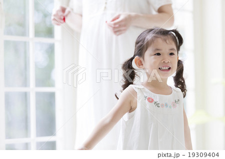 日本人女の子 19309404
