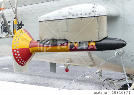 SH-60J　哨戒ヘリコプター　横浜　大桟橋 19316371
