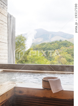 温泉　露天風呂 19317390