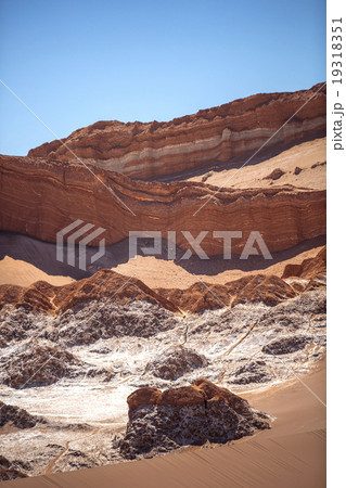 Amphitheatre is beautiful geological formation  19318351