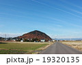 秋の変わった雲　細長い雲　不思議な雲　田舎の風景　里山 19320135