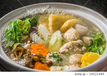鶏の塩ちゃんこ鍋 Chicken sumo wrestler's stew 鶏の塩ちゃんこ鍋 Chicken sumo wrestler's stew 19322484