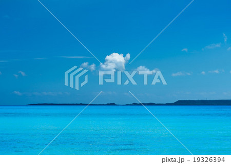 沖縄の海 19326394