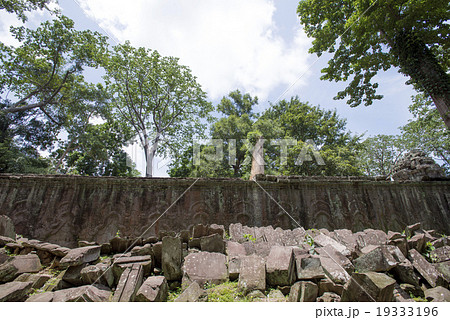 カンボジア シェムリアップ タプローム遺跡 カンボジア シェムリアップ タプローム遺跡 19333196