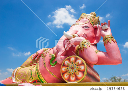 Beautiful Ganesh statue on blue sky Beautiful Ganesh statue on blue sky 19334628