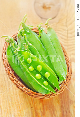 green peas 19335708