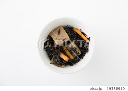 ひじきの煮物 19336910