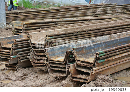 Stack of retaining wall steel sheet pile cofferdam Stack of retaining wall steel sheet pile cofferdam 19340033