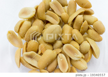 Salted Roasted Peanuts 19340557