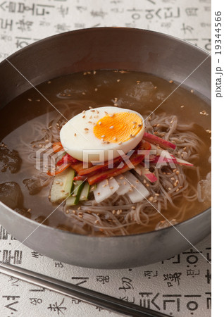 冷麺 19344566