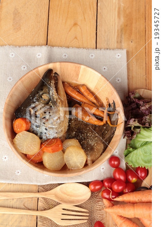 Salmon head cooked of tari yaki sauce 19345727