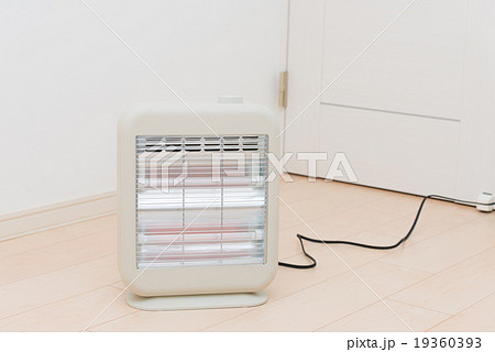冬 電気ヒーター 19360393