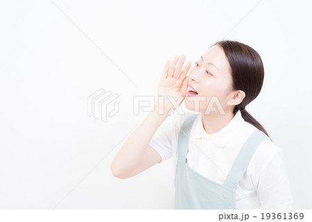 介護　保育　女性 19361369