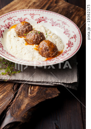 Meatballs, duck meat, mashed celery, potato 19362175