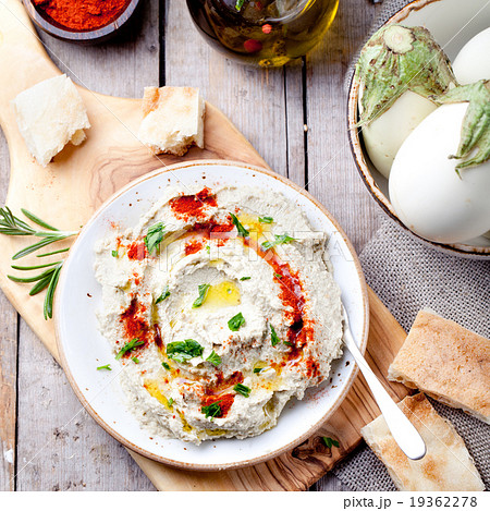 Traditional arabian eggplant dip baba ganoush Traditional arabian eggplant dip baba ganoush 19362278