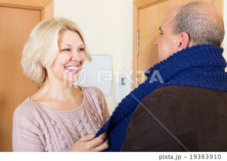 Wife takes care about husband 19363910