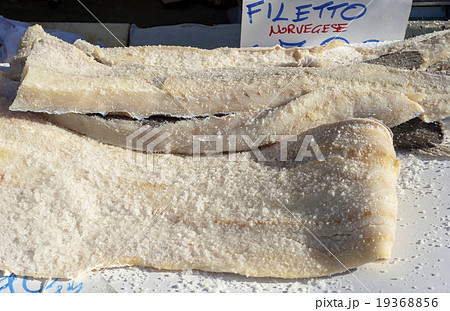 Salted Fillet of Cod for salein the food market 19368856