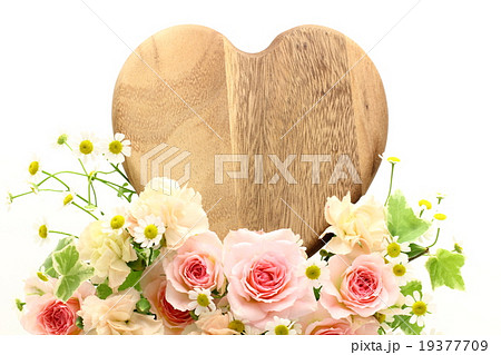メッセージボード　花　ハート 19377709
