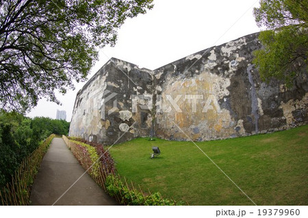 モンテの砦の城壁:中国 特別行政区 世界遺産・マカオ歴史地区 モンテの砦の城壁:中国 特別行政区 世界遺産・マカオ歴史地区 19379960