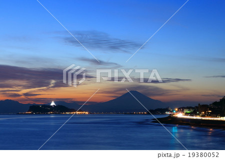 江の島の夜景 江の島の夜景 19380052