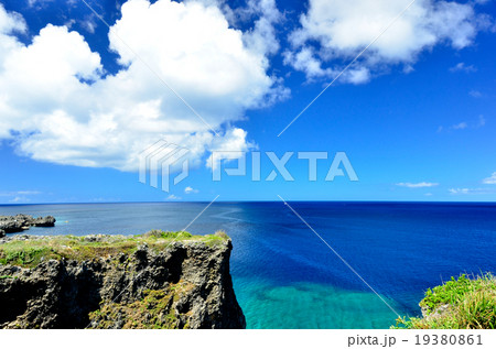 沖縄の青い海(万座毛) 沖縄の青い海(万座毛) 19380861