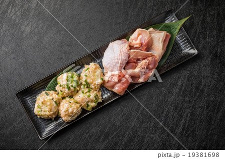 九州産　高級鶏肉　盛り合わせ　 High-quality chicken from Japan 19381698