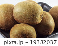 Kiwi fresh in the supermarket for your selection 19382037
