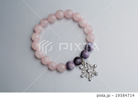 Silver snowflake on amethyst bracelet Silver snowflake on amethyst bracelet 19384714