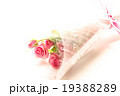 バラ　薔薇　ブーケ　プレゼント　ギフト　花束　愛　プロポーズ　ウエディング　桃色　お祝い　ローズ　 19388289
