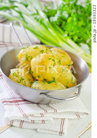 boiled potato boiled potato 19393323