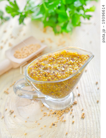 mustard mustard 19396614