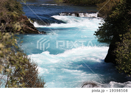 HUKA FALLS－フカ滝 19398508