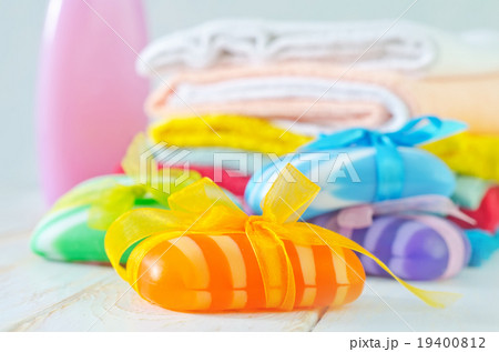 color soap 19400812