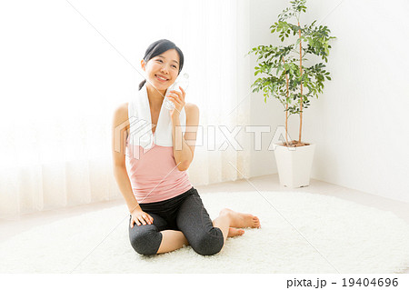 エクササイズ　ライフスタイルイメージ 19404696