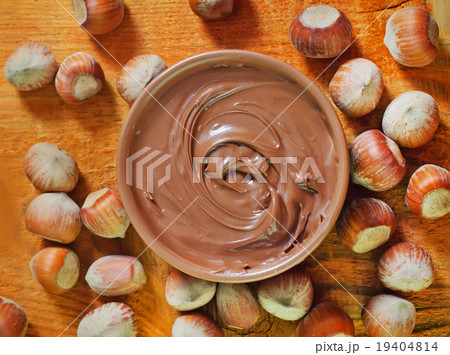 creame with hazelnuts creame with hazelnuts 19404814