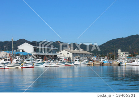 境港_停泊中の漁船群 19405501